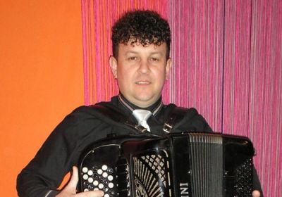 Tomašev Mića (harmonika)